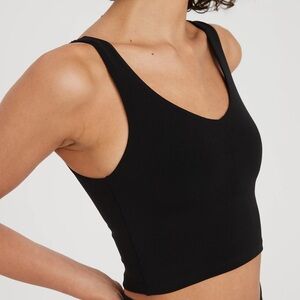 OFFLINE By Aerie Real Me Low Key Longline Sports Bra Tank